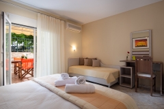 Sarti-Hotel-Ammos-Rooms-Apartments-Studios-Halkidiki-quad-002