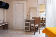 Sarti-Hotel-Ammos-Rooms-Apartments-Studios-Halkidiki-triple-015
